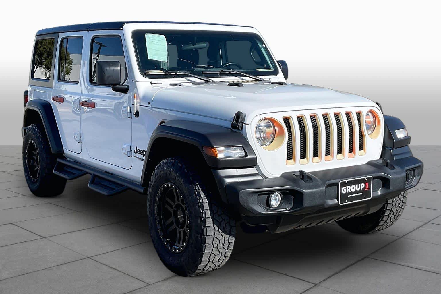 Used 2022 Jeep Wrangler Unlimited Sport AWD/4WD image 3