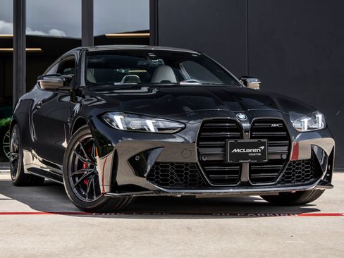 Used 2025 BMW M4 Coupe w/ Executive Package RWD image 2