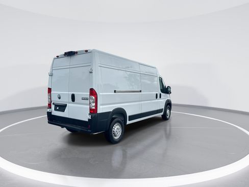 Used 2026 RAM ProMaster 2500 w/ Convenience Group FWD image 9