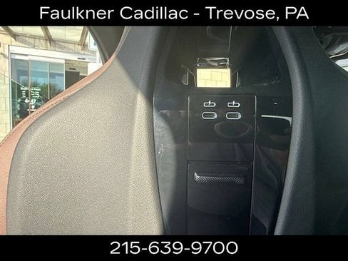 Used 2023 BMW iX xDrive50 w/ Convenience Package AWD/4WD image 19
