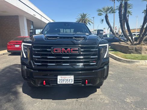 Used 2024 GMC Sierra 2500 AT4 w/ Max Trailering Package AWD/4WD image 14
