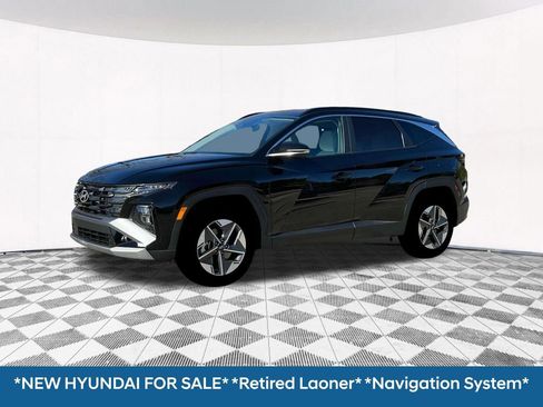 Used 2025 Hyundai Tucson SEL AWD/4WD image 2