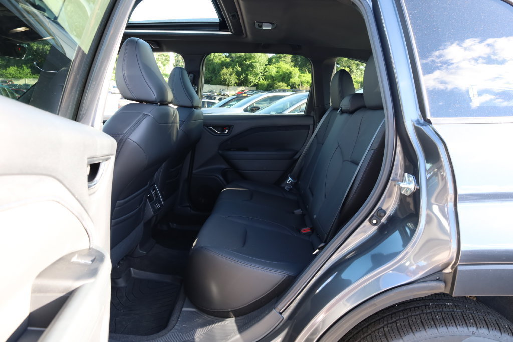 Used 2026 Subaru Forester Limited AWD/4WD image 23