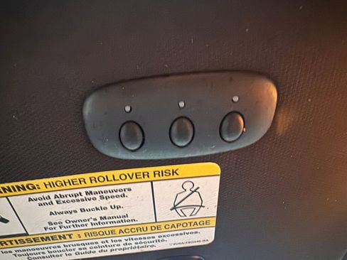 Used 2011 Ford Escape Limited w/ 302A Rapid Spec Order Code image 33