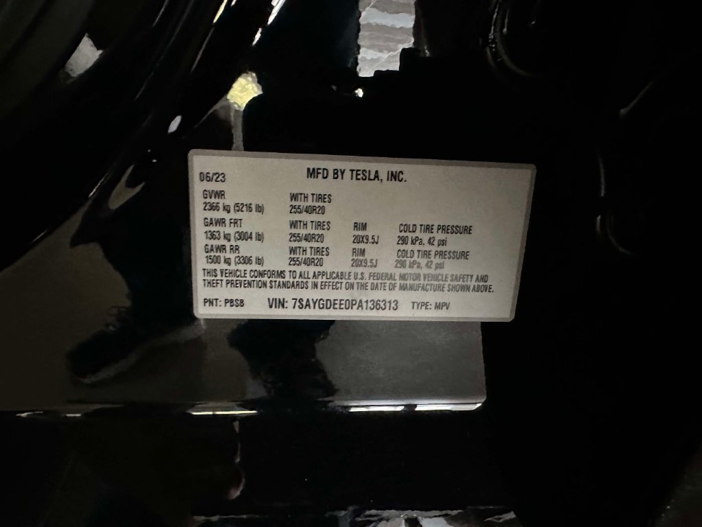 Used 2023 Tesla Model Y Long Range AWD/4WD image 41