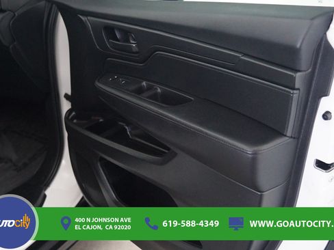Used 2024 Honda Odyssey EX-L image 17