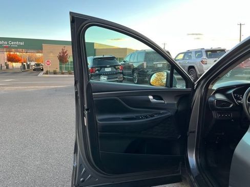 Used 2019 Hyundai Santa Fe SE FWD image 26