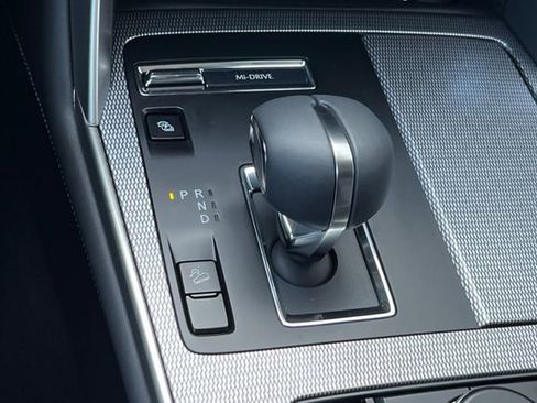 New 2026 MAZDA CX-90 Plug-In Hybrid w/Premium Sport AWD/4WD image 25