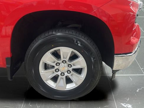 Used 2025 Chevrolet Silverado 1500 LT image 14