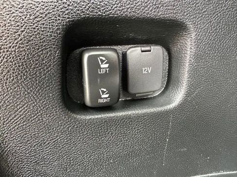 Certified 2022 Ford Edge Titanium image 8