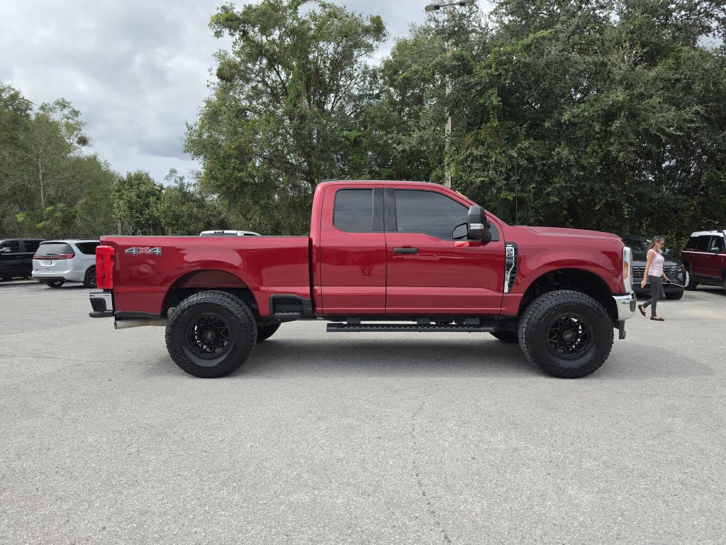 Used 2026 Ford F250 XLT AWD/4WD image 3