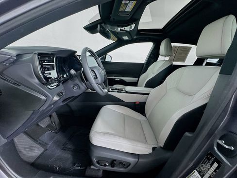 Used 2023 Lexus RX 350 Premium w/ Accessory Package (Z1) FWD image 12