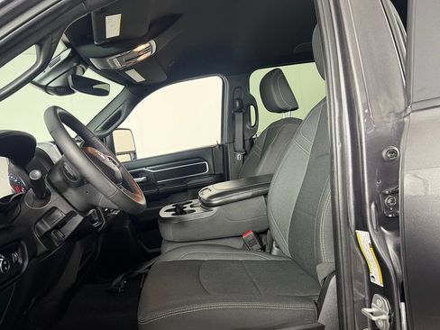 Used 2025 RAM 2500 Big Horn AWD/4WD image 20