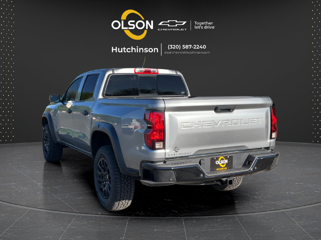 Certified 2024 Chevrolet Colorado Trail Boss w/ Technology Package AWD/4WD image 5