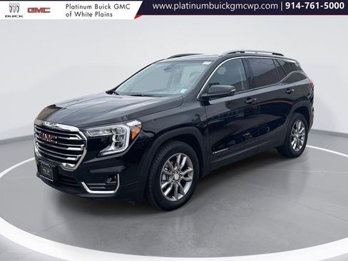 Used 2024 GMC Terrain SLT image 4