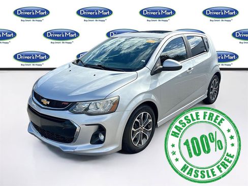 Used 2017 Chevrolet Sonic LT w/ Fun and Sun Package image 3