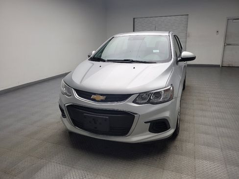 Used 2020 Chevrolet Sonic LT FWD image 15