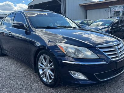 Used 2013 Hyundai Genesis 3.8 w/ Technology Pkg