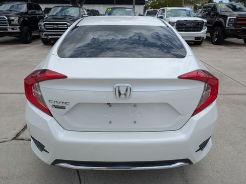 Used 2020 Honda Civic LX image 5
