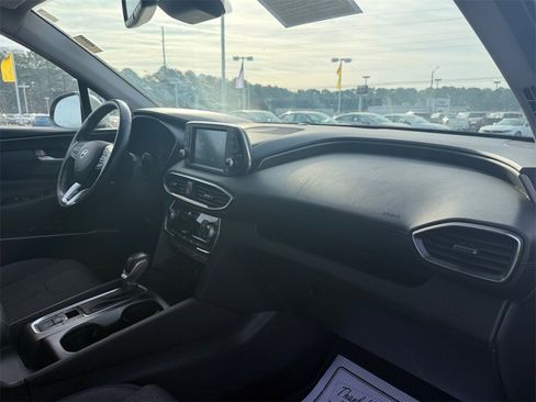 Used 2020 Hyundai Santa Fe SEL w/ Convenience Package image 16