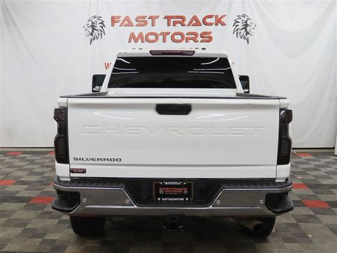 Used 2020 Chevrolet Silverado 2500 W/T w/ WT Fleet Convenience Package image 5