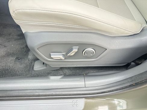 Used 2025 Hyundai Santa Fe SEL image 25