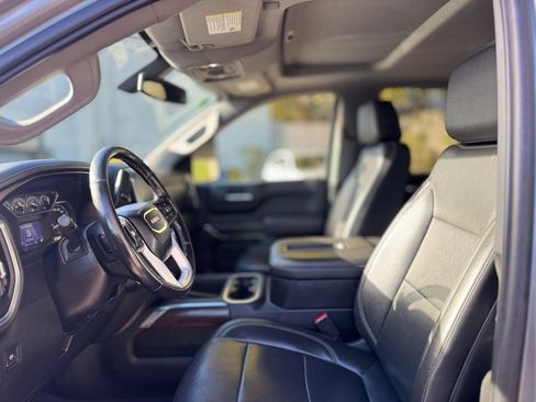 Used 2019 GMC Sierra 1500 SLT image 15