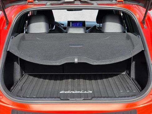 Certified 2025 Toyota Corolla XSE image 6