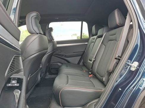 Used 2024 Jeep Wagoneer Launch Edition image 10