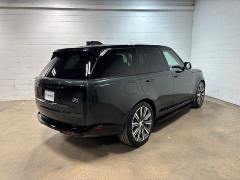 Used 2023 Land Rover Range Rover SE AWD/4WD image 6