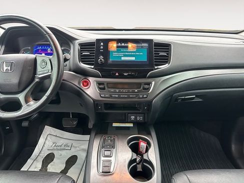 Used 2022 Honda Pilot Special Edition image 11