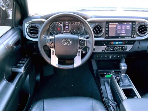 Used 2023 Toyota Tacoma Limited image 6