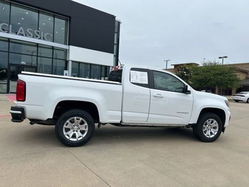 Used 2022 Chevrolet Colorado LT w/ Fleet Safety Package RWD image 11