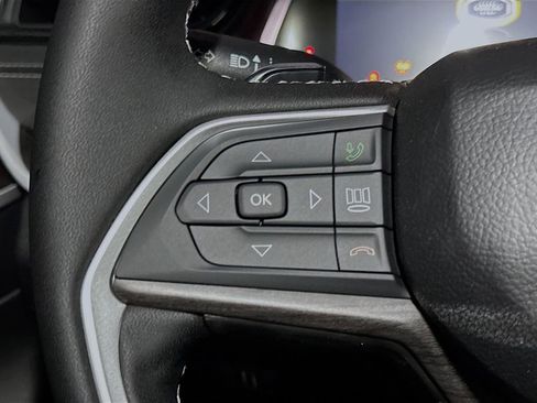 New 2026 Jeep Grand Cherokee Altitude AWD/4WD image 29