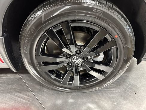 Certified 2026 Honda HR-V Sport image 14