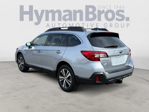 Used 2019 Subaru Outback 2.5i Limited AWD/4WD image 6