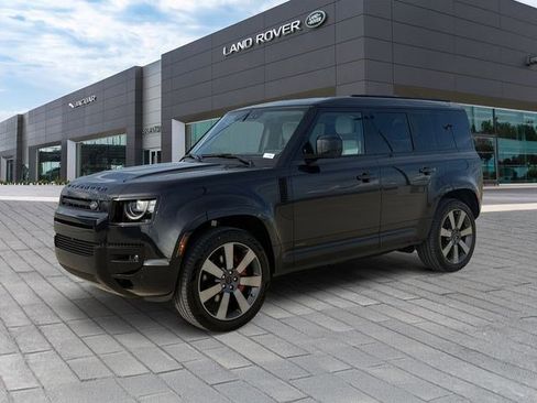 Certified 2026 Land Rover Defender 110 X AWD/4WD image 1