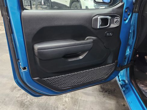 Used 2024 Jeep Wrangler Sport S w/ Convenience Group image 24