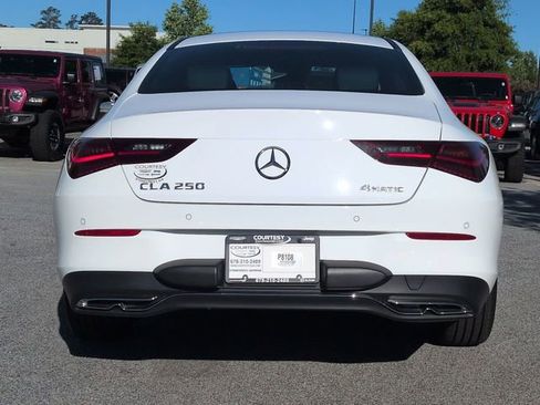 Used 2025 Mercedes-Benz CLA 250 4MATIC image 6