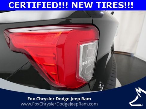 Used 2021 Ford Explorer XLT w/ Equipment Group 202A image 33