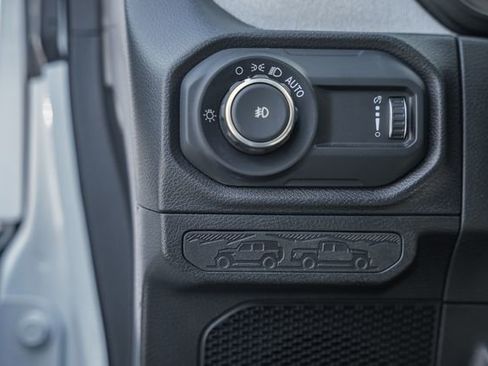 Used 2024 Jeep Wrangler Sport S image 43