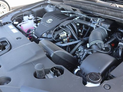 Used 2026 Lexus RX 500h F Sport image 15