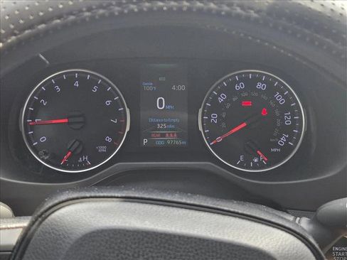 Used 2021 Toyota RAV4 XLE FWD image 8