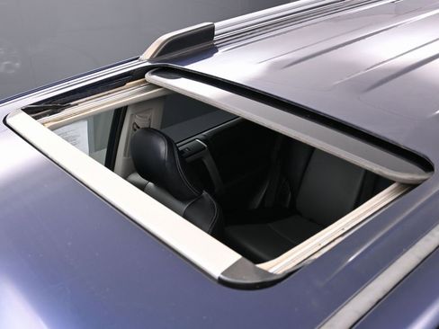 Used 2021 Toyota 4Runner SR5 Premium w/ Moonroof Package image 11