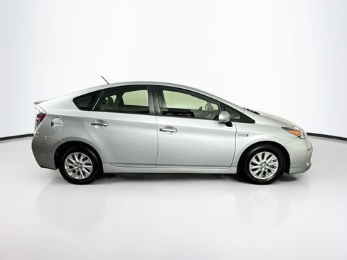 Used 2014 Toyota Prius Prime Plug-In Hybrid FWD image 10