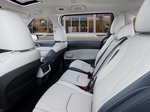 New 2026 Kia Carnival SX image 18