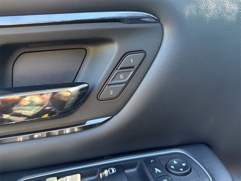 Used 2023 RAM 1500 Limited w/ Trailer Tow Group image 21