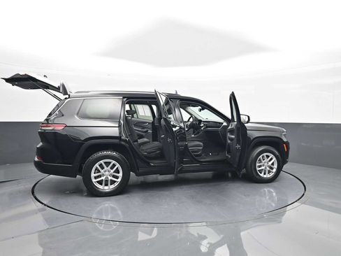 Used 2023 Jeep Grand Cherokee L Laredo image 53