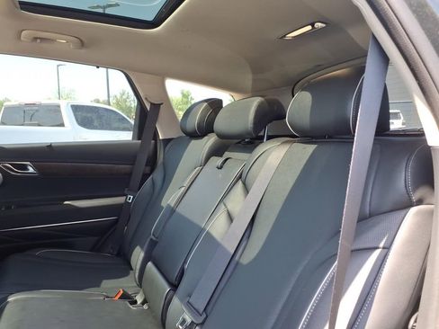 Used 2025 Genesis GV80 2.5T Prestige AWD/4WD image 12