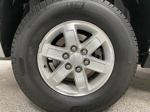 Used 2014 GMC Yukon XL SLT image 25